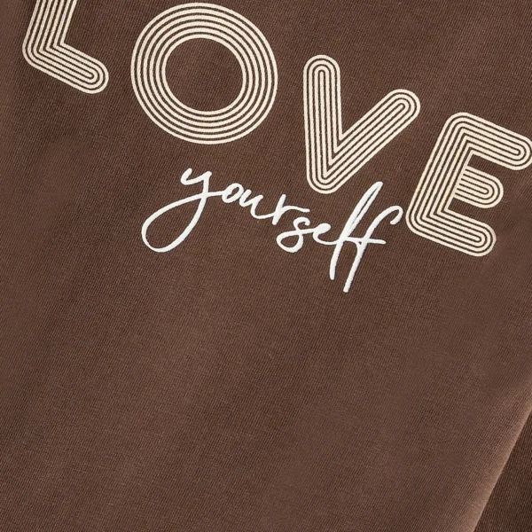 Girls Love Yourself Graphic Tee